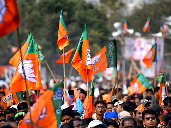 A total of Rs 3,352.81 crore was spent in the Lok Sabha and the assembly elections held together between March 16 and June 6, 2024. (File photo) - dainik bhaskar