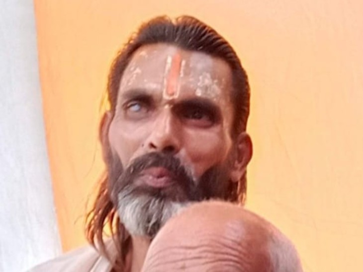 आरोपी श्याम बिहारी 7 साल से गांव में रह रहा था।