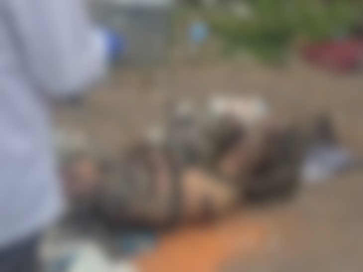 फिलहाल शव की शिनाख्त नहीं पाई है।