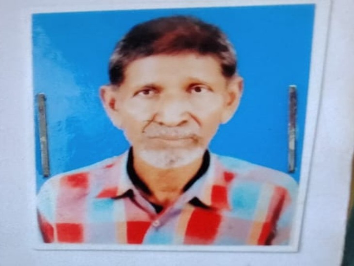 सड़क हादसे में मुन्ना लाल खरे की मौत हो गई।