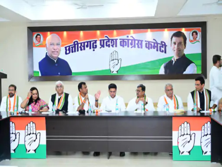 सोमवार को पॉलिटिकल अफेयर्स की मीटिंग के दौरान सचिन पायलट।