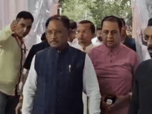 रोहतक में कैप्टन अभिमन्यु के घर शोक प्रकट करने पहुंचे छत्तीसगढ़ सीएम विष्णु देव सहाय। - Dainik Bhaskar