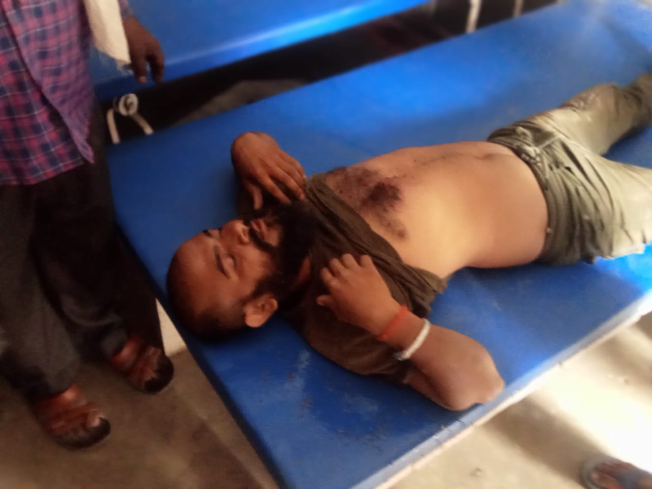 A young man was shot in broad daylight at Bhuili Canal | भुईली नहर पर ...