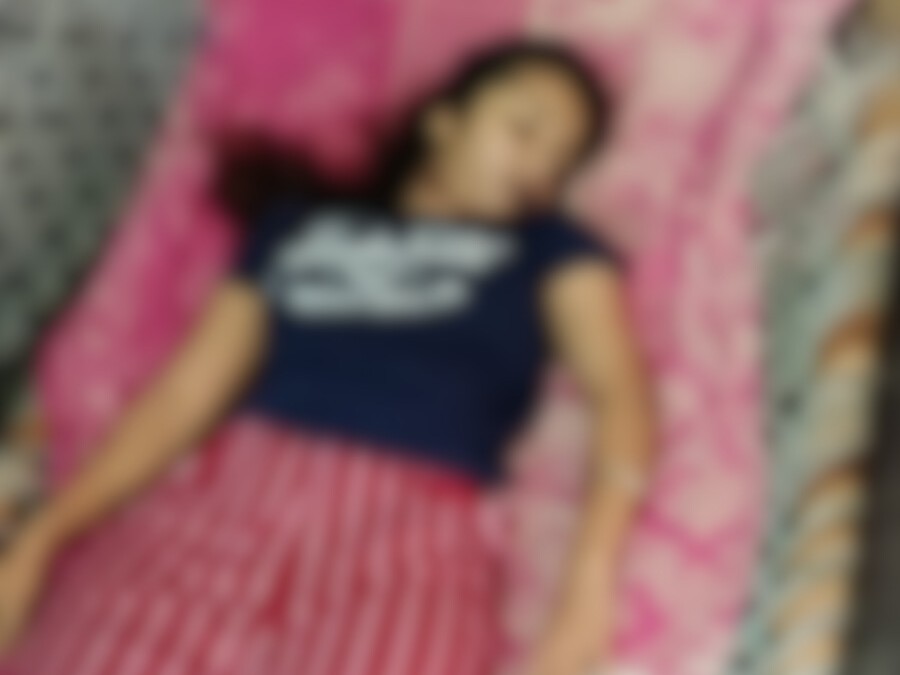 छात्रा शीतल के शव को पोस्टमॉर्टम के बाद परिजनों को सौंप दिया गया है।