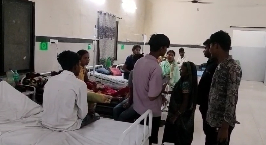 दूषित पानी पीने से बीमारी फैलने की आशंका।