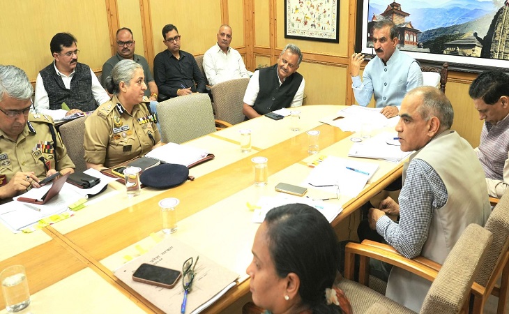 CM Sukhu taking a meeting of officers