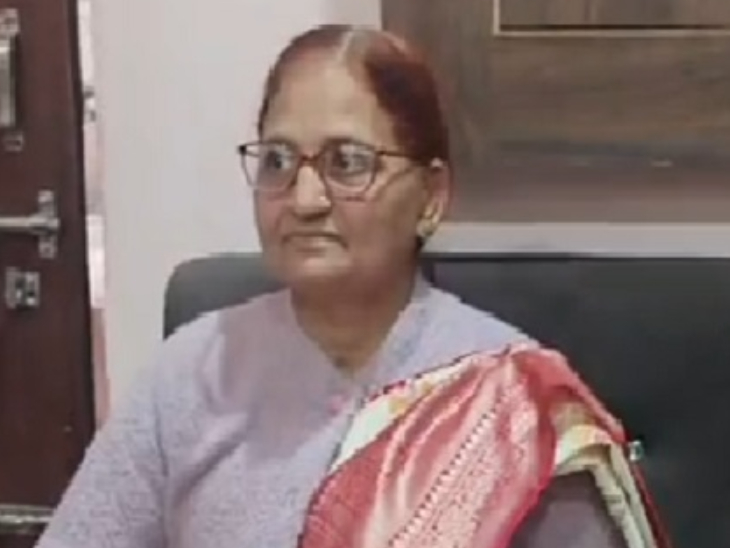 Akashdeep's mother who has currently gone to watch the son's match in England.