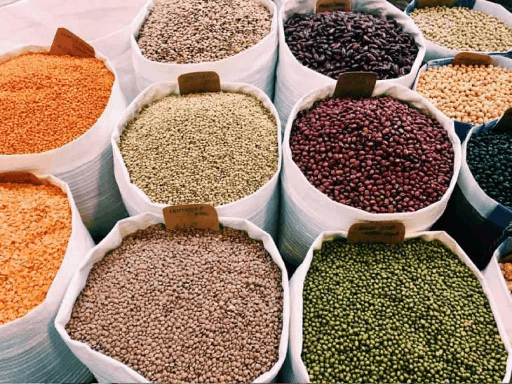In the first week of July, its prices rose three times in the first week of July after the prices of tomatoes continuously decreased. - Dainik Bhaskar