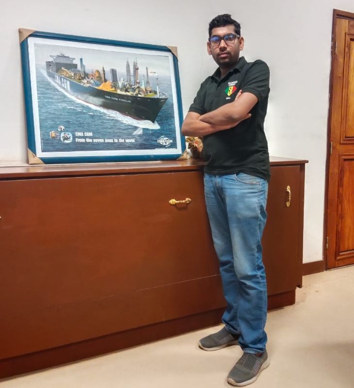 वेंकटरमन अभी डायमंड सीमेंट कंपनी में क्वालिटी चेक सुपरवाइजर थे।