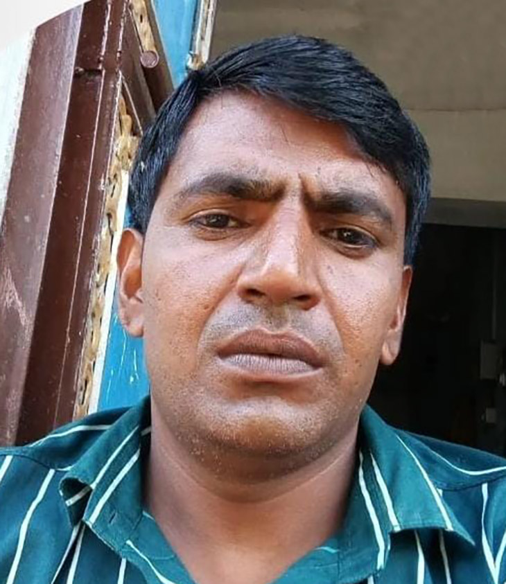मृतक सुरेश की फाइल फोटो।