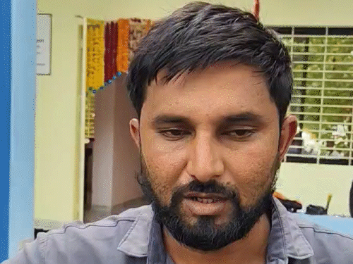 घटना के प्रत्यक्षदर्शी और बचाव अभियान में शामिल नरेंद्र माली।
