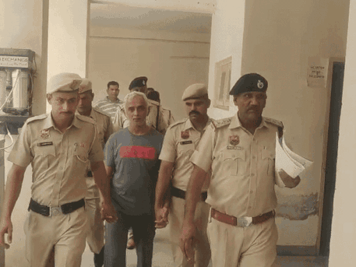 Realyasa य वडील वडील दीपक दीपक दीपकsa nat nama न ने एक एक पोलिस कोठडी कोठडी कोठडी कोठडी कोठडी आहे.