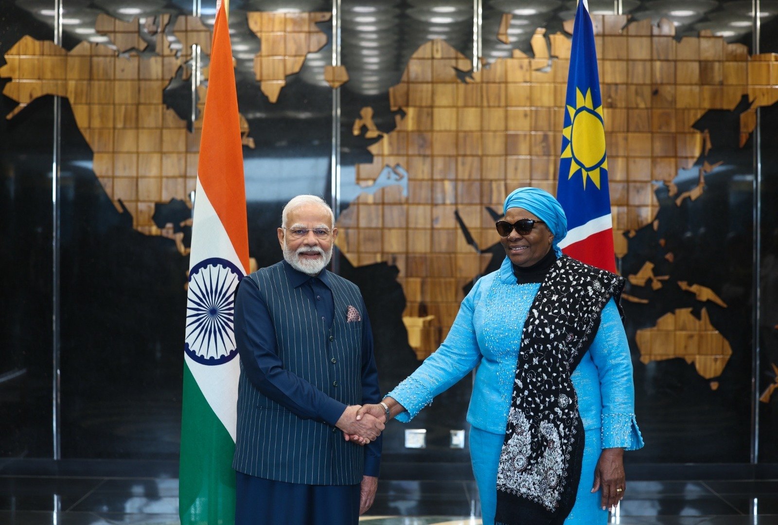 PM Modi and President Nandi-Nadaitwa had a conversation at the delegation level at the State House.