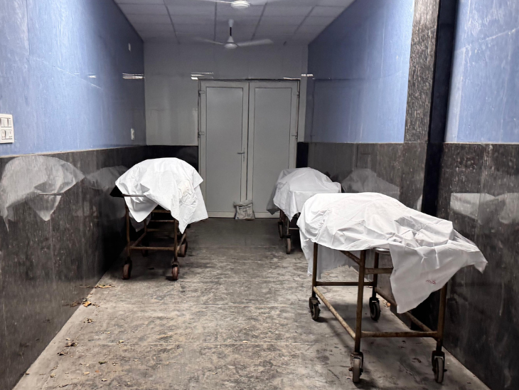 मेकाहारा अस्पताल में मरने वाले मरीजों की संख्या भी तेजी से बढ़ी ।