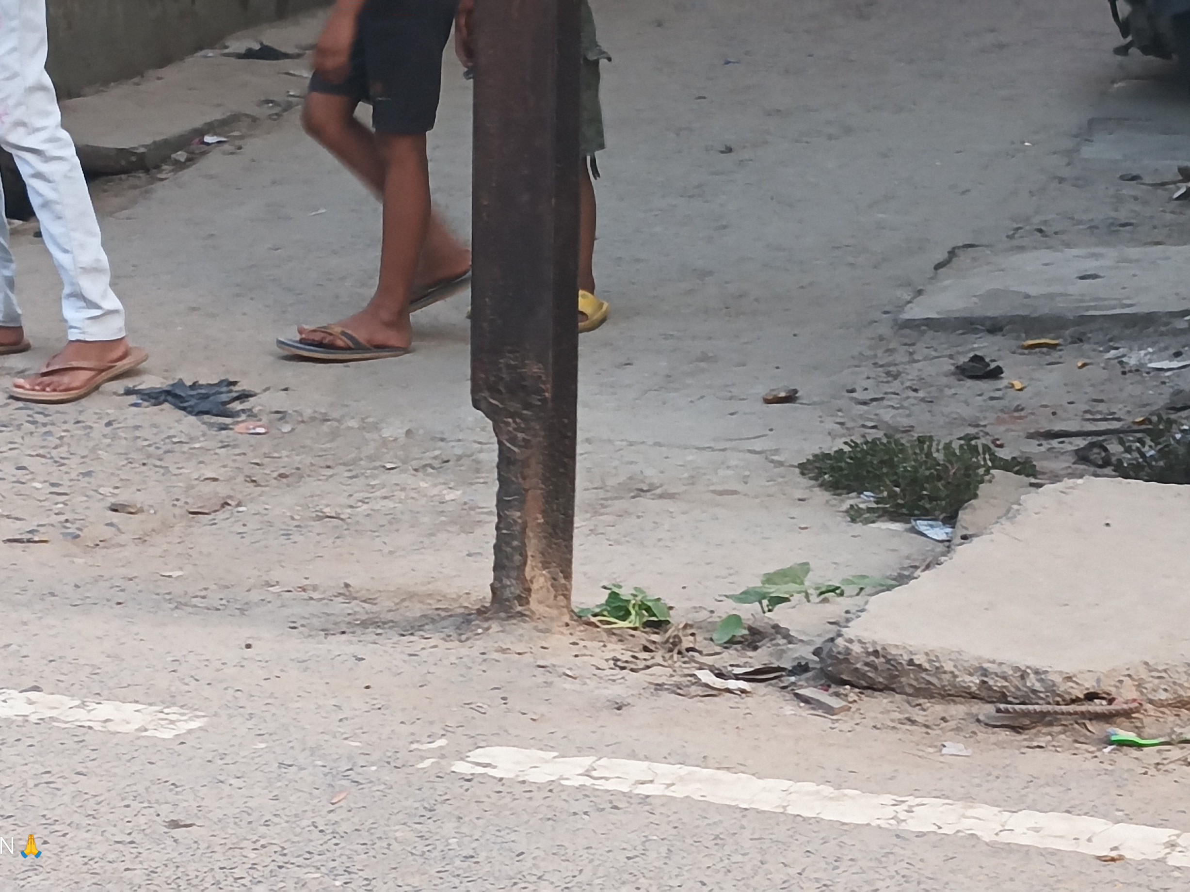 A dilapidated electric pole in front of the Dubhari Shiva temple