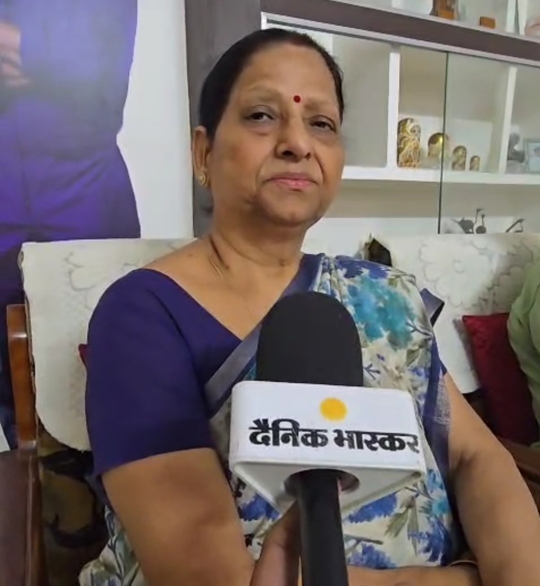Mother Asha Shukla said - Shubhanshu was the first young farmer.