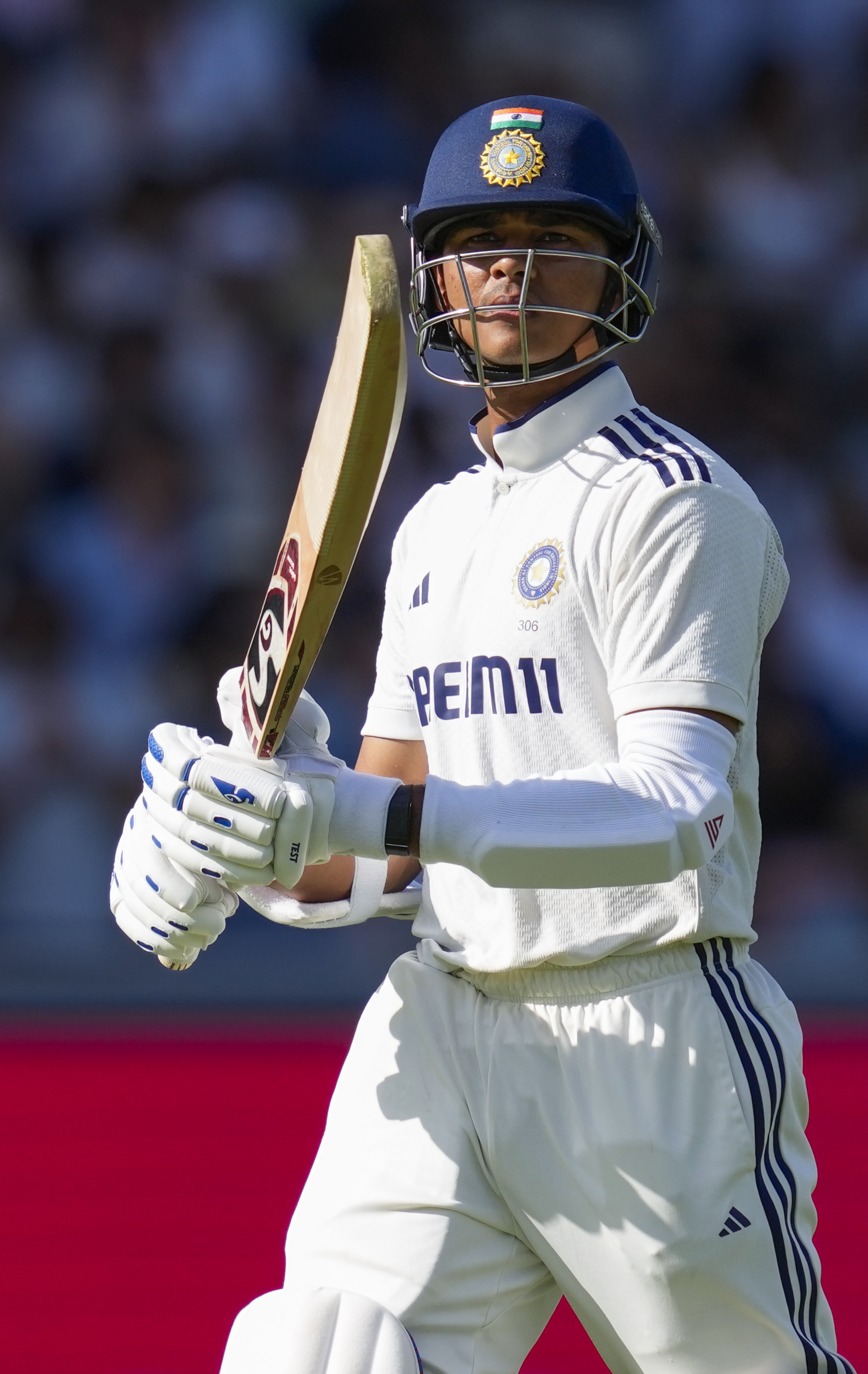 जायसवाल ने पहली पारी में 13 रन बनाए थे।