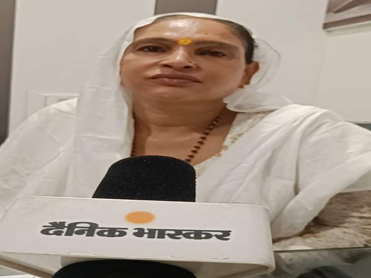 Hindu Kinnar Sapna Guru says that Payal Haji Kinnar is running jihad.