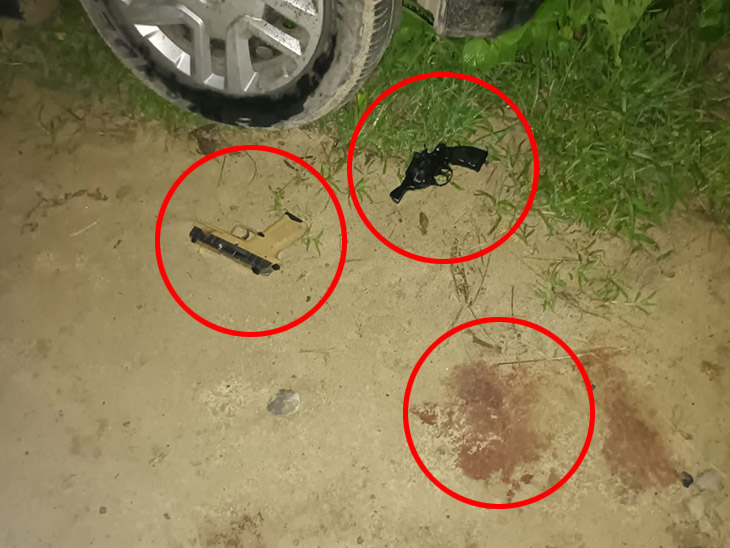 After the encounter, the police have recovered a pistol and a revolver.