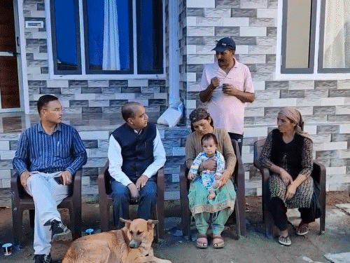 Nitika, who loses her parents and grandmother, with her relatives.