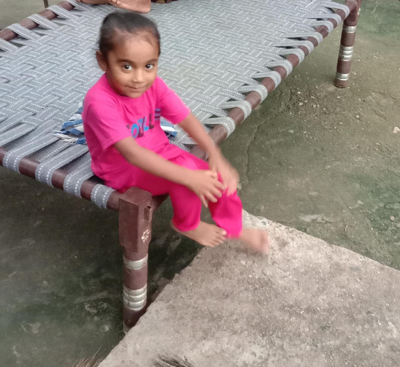 मृतक भूमिका की फाइल फोटो।