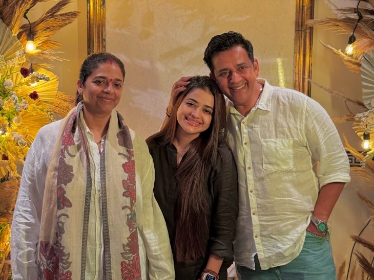 रवी किशन यांची मुलगी रिवा किशनने २०२० मध्ये 'सब कुशल मंगल' या चित्रपटाद्वारे पदार्पण केले.