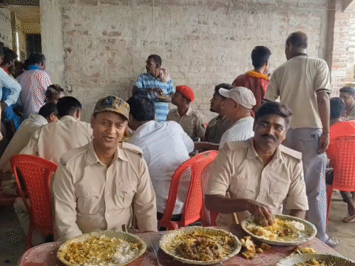Bihar Police personnel involved in mutton-rice party.