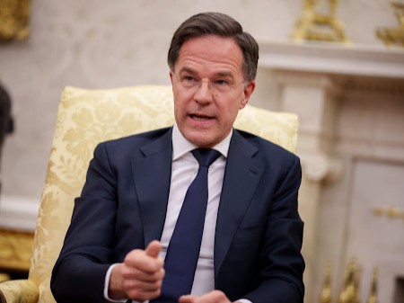 NATO General Secretary Mark Rute threatened a 100% secondary ban on the three countries. - Dainik Bhaskar