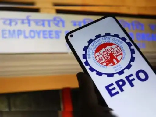 नए नियमों में हर 10 साल में कर्मचारी अपने PF का एक बड़ा हिस्सा निकाल सकेंगे। - Dainik Bhaskar