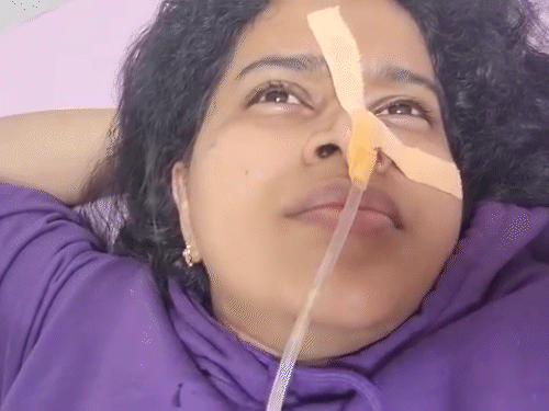 एलिजाबेथ उदयन के पूर्व पति बाला कुमार मुख्य रूप से मलयालम और तमिल फिल्मों में काम करते हैं।