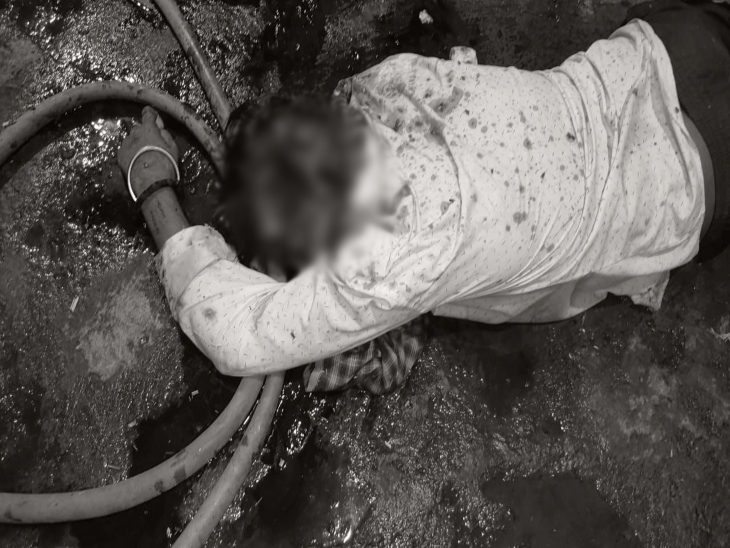 गोवर्धन नगर में सुभाष डेयरी के अंदर फावड़ा मारकर युवक की हत्या।