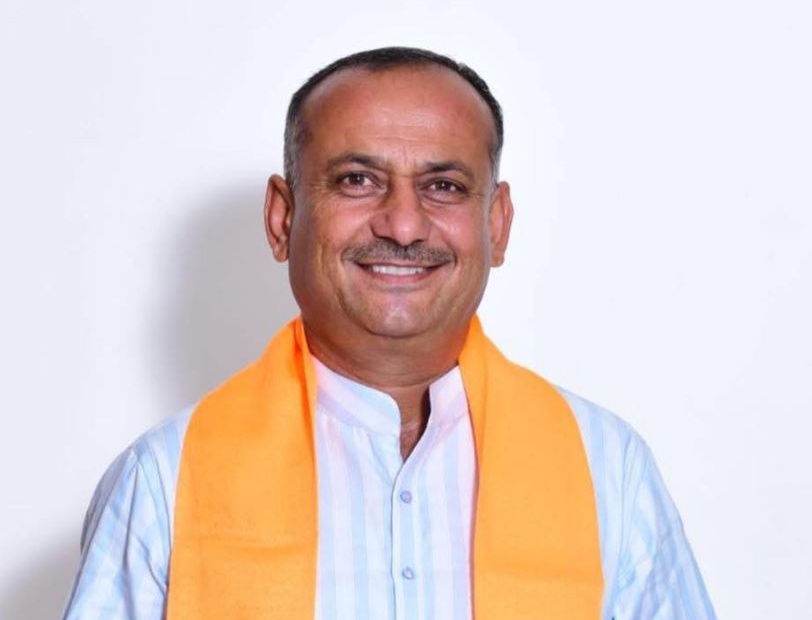 शिव से भाजपा प्रत्याशी रहे स्वरूप सिंह खारा।