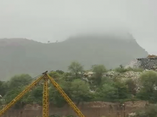 सरिस्का वन क्षेत्र, जहां पहले मार्बल की खानें थी।