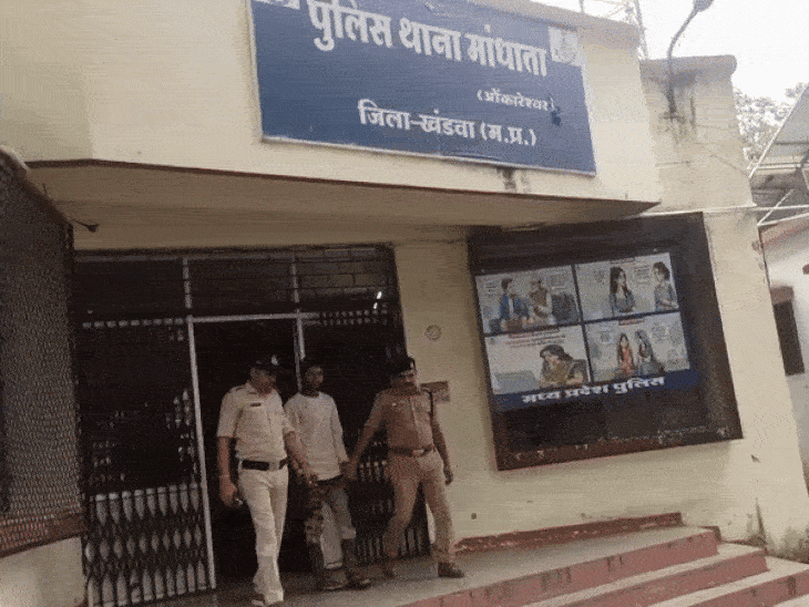 खंडवा में नाबालिग से दुष्कर्म के आरोपी को गिरफ्तार कर पुलिस ने जेल भेज दिया है।