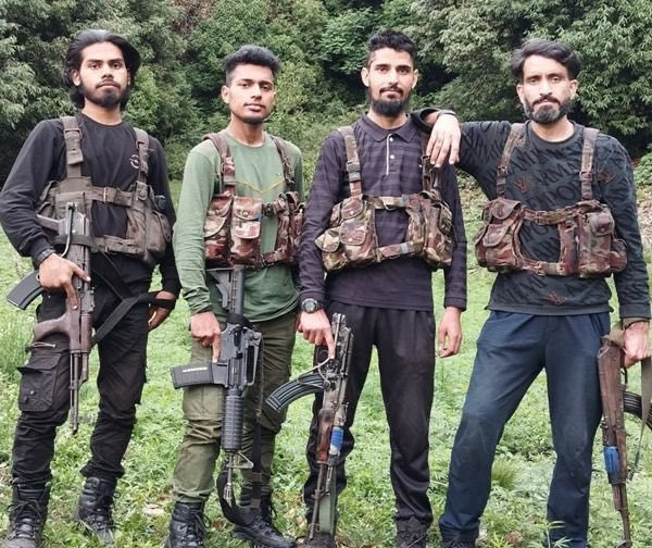 22 अप्रैल 2025 को TRF के आतंकियों ने जम्मू कश्मीर के पहलगाम में 26 सैलानियों को मार दिया था।