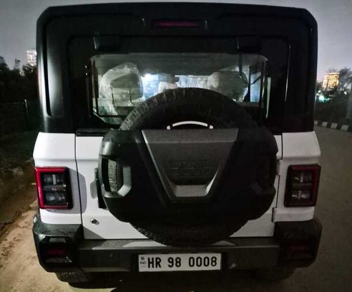 गुरुग्राम में फायरिंग के दौरान इसी सफेद थार गाड़ी में अकेला ही सवार था सिंगर फाजिलपुरिया