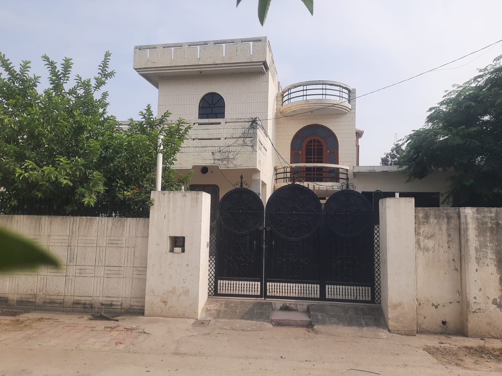 गांव फाजिलपुर में अंशुल का घर, जहां से वह रोजाना एकेडमी जाते थे।