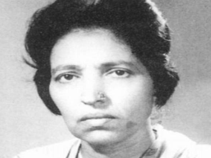 मुबारक बेगम यांचा जन्म 5 जानेवारी 1936 रोजी सुजानगढ, राजस्थान येथे झाला.