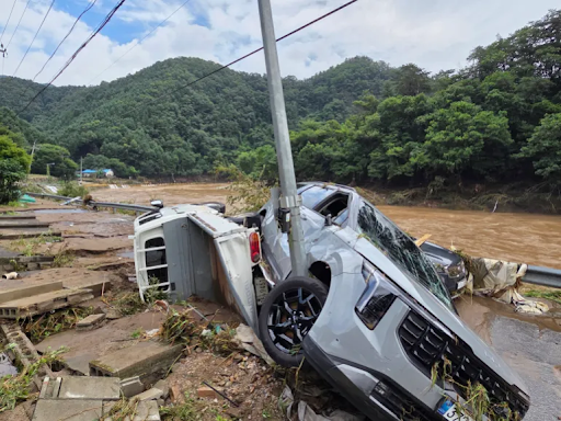 In Gapyong province of South Korea, floods were seen on the roadside on the banks of the river.
