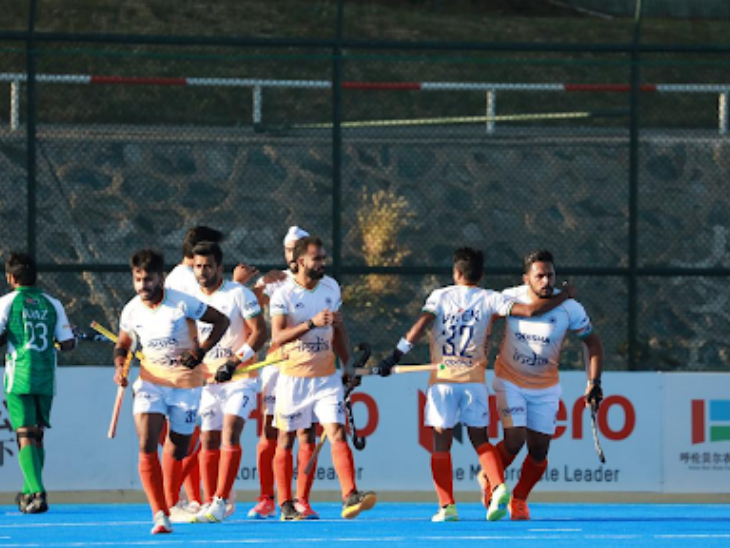 The photo is of the league match played between Indo-Pak during the Asian Hockey Champions Trophy in 2024. India won this match 2–1. - Dainik Bhaskar