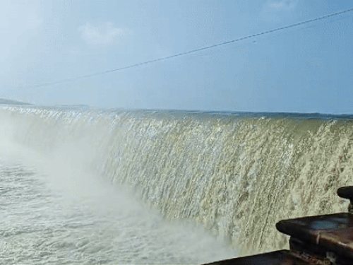 ये तस्वीर सुकुवां ढुकवां डैम की है।