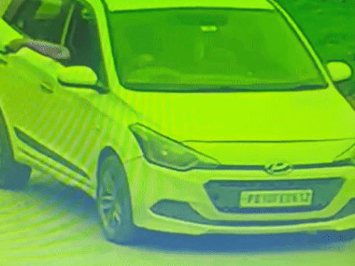 सीसीटीवी में कैद पूरी घटना। - Dainik Bhaskar