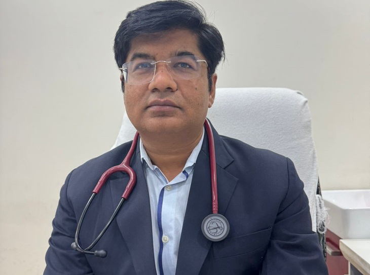 गनशॉट मामलों के एक्सपर्ट व लेप्रोस्कोपिक सर्जन डॉक्टर मनीष शर्मा ने कहा कि दिल को लगी गोली से बचने के आसार बहुत कम होते हैं।