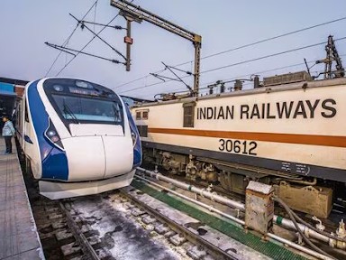 जिन ट्रेनों की यात्रा सुबह 12 बजे से दोपहर 2 बजे के बीच है, उनके लिए इमरजेंसी कोटा आवेदन यात्रा से एक दिन पहले दोपहर 12 बजे तक करना जरूरी होगा। - Dainik Bhaskar