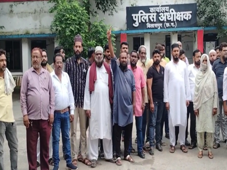 पड़ोसियों का आरोप शव का पोस्टमॉर्टम कराए बिना ले गया उत्तरप्रदेश।