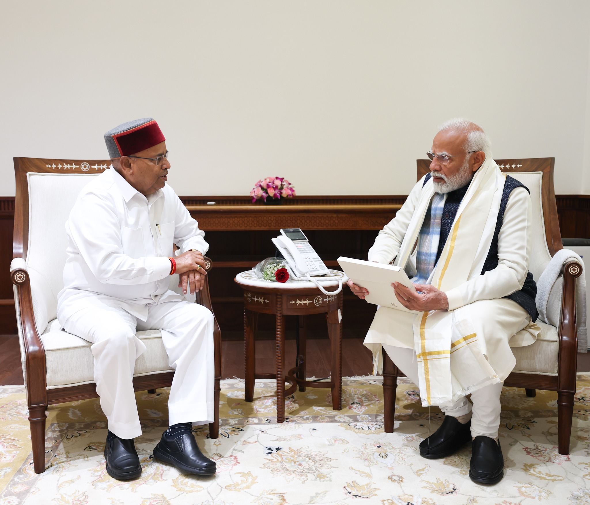 दलित समाज से आने वाले गहलोत मोदी सरकार में मंत्री रह चुके हैं।