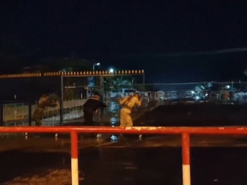 रॉयल थाई आर्मी ने कंबोडिया से लगी सीमा को बंद कर दिया