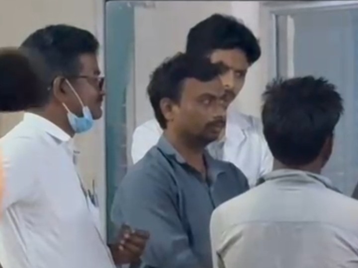 परिजनों बोले- मेडिकल कॉलेज अस्पताल के डॉक्टरों की लापरवाही से गई जान।