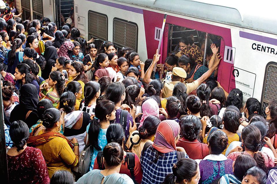 ठाणे में 615, नवी मुंबई में 131 और रायगढ़ में 128 लोगों की जान गई। (फाइल फोटो)