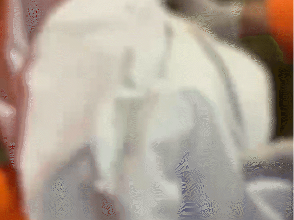 पुलिस ने शव को स्थानीय अस्पताल की मॉर्च्युरी में रखवाया है। वहां मेडिकल बोर्ड से पोस्टमॉर्टम करवाया जाएगा।